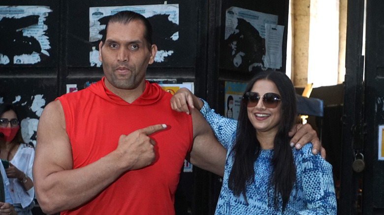 The Great Khalid poses with Vidya Balan