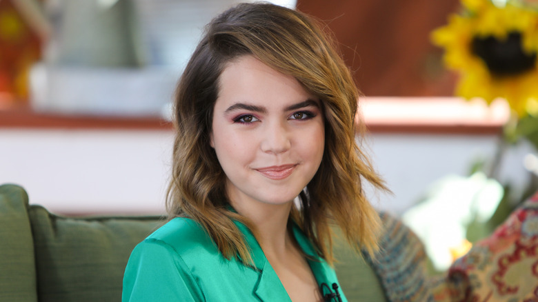 Bailee Madison smiling