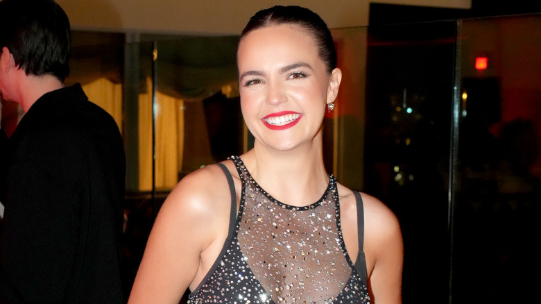 Bailee Madison smiling