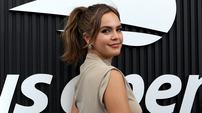 Bailee Madison smiling at an event