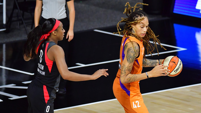 Glory Johnson and Brittney Griner play 