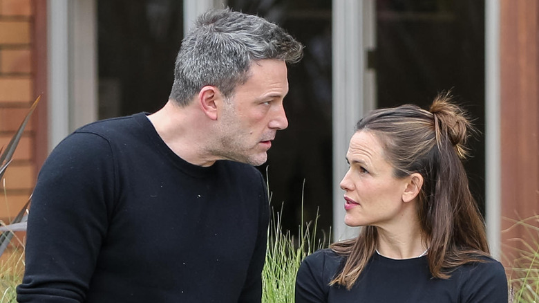 Ben Affleck gray hair, tense conversation Jennifer Garner