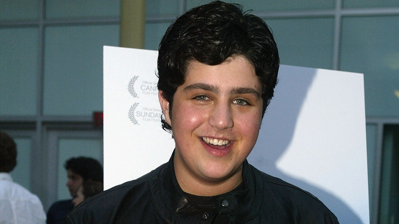A teenage Josh Peck smiling