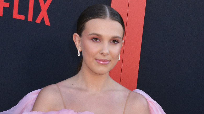 Millie Bobby Brown pink lip gloss 