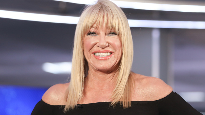 Suzanne Somers smiling