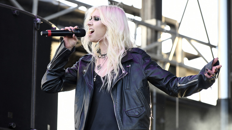 Taylor Momsen performing on stage