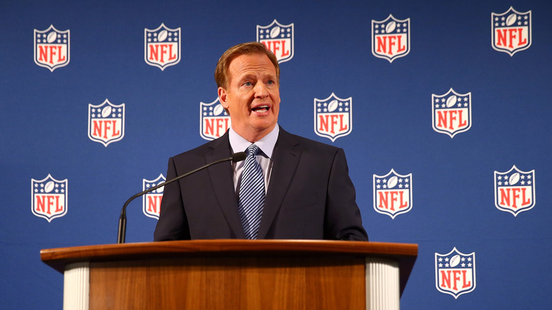 NFL Commissioner Roger Goodell lecturing