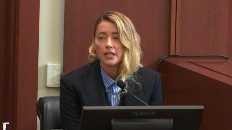 Amber Heard in the courthouse