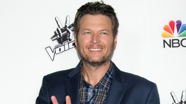 Blake Shelton smiling in 2014