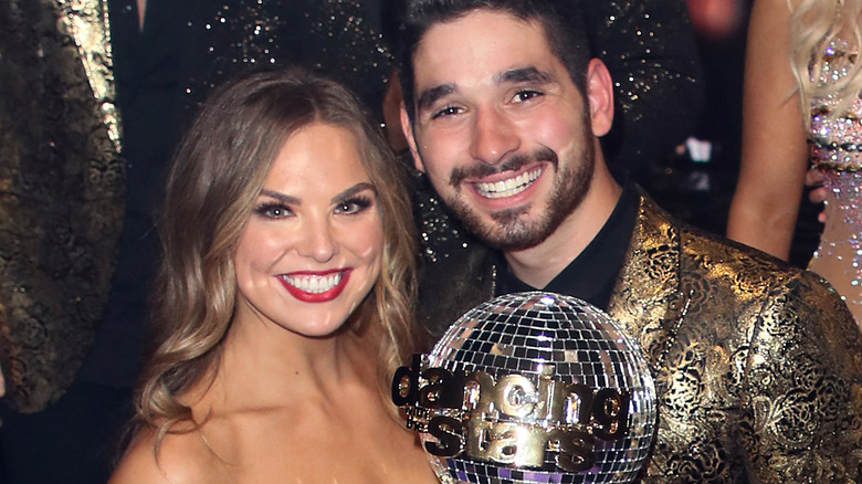 Hannah Brown and Alan Bersten win Dancing With the Stars