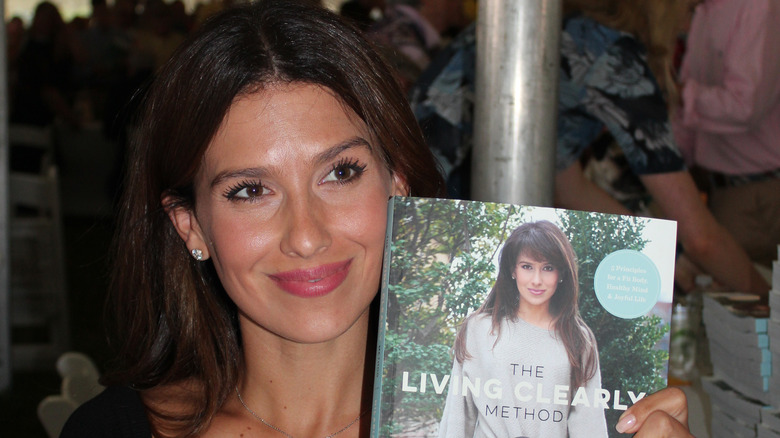 Hilaria Baldwin presenting her book