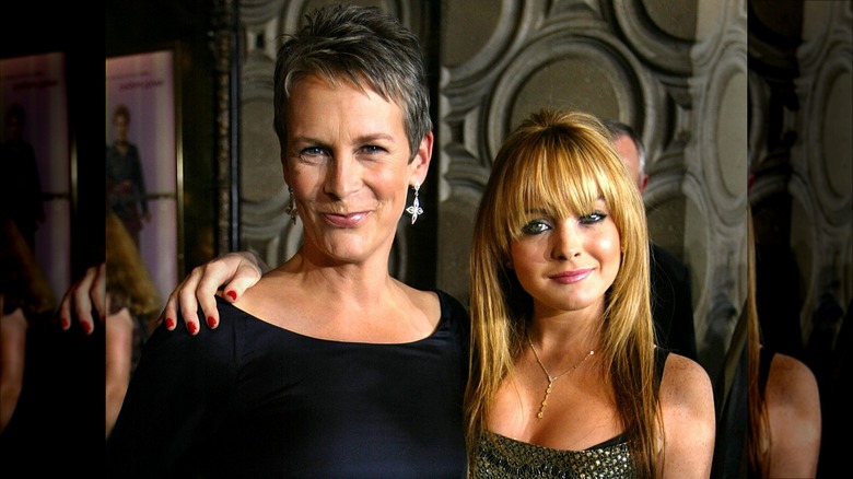 Jamie Lee Curtis posing with Lindsay Lohan