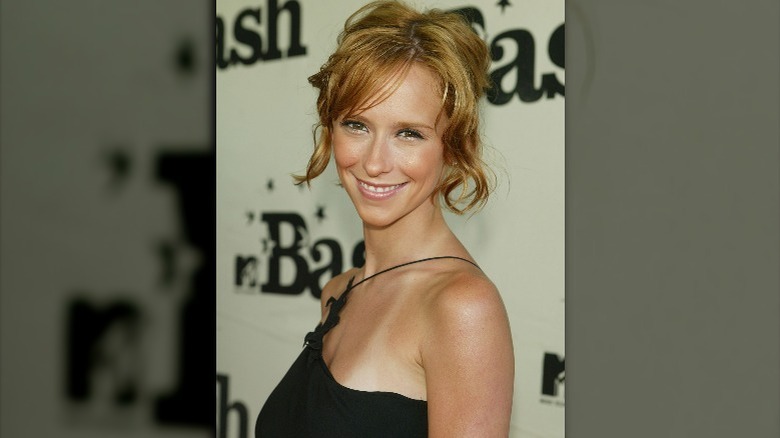 Jennifer Love Hewitt smiling with blonde hair