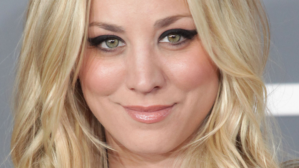 Kaley Cuoco on red carpet 