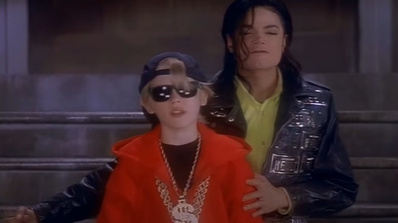 Macaulay Culkin in shades with Michael Jackson