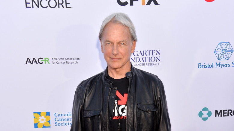 Mark Harmon on red carpet 2018 for Stand Up to Cancer event
