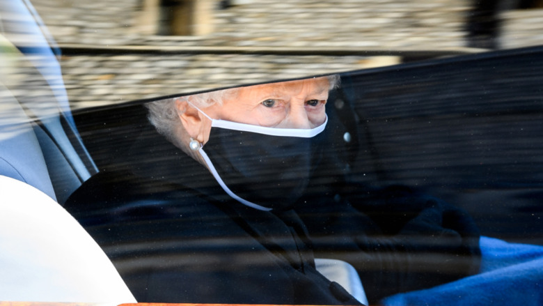 Queen Elizabeth wearing mask at Prince Philip's funeral.