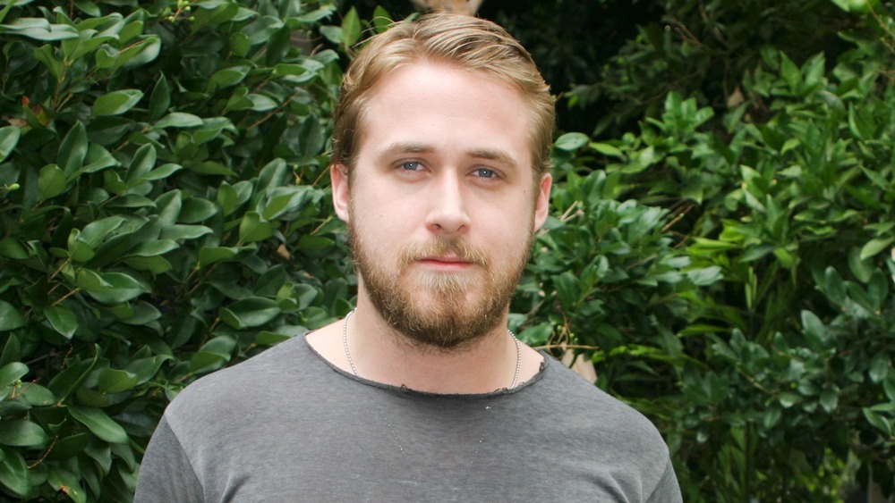 Ryan Gosling posing in front of trees in 2007