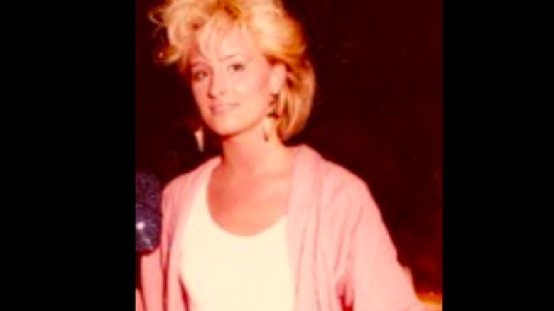 Sonja Morgan young '80s hair