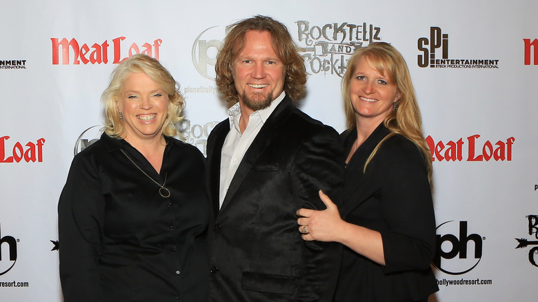 Janelle Brown, Kody Brown, and Christine Brown on red carpet