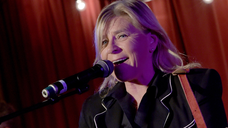 Jett Williams performing on stage