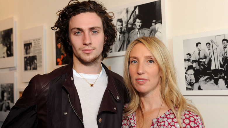 Aaron Taylor-Johnson and Sam Taylor-Johnson smiling 