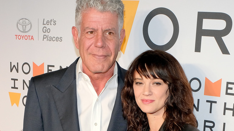 Anthony Bourdain, Asia Argento posing