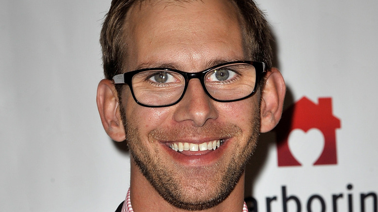 Michael Kutcher smiling in 2014