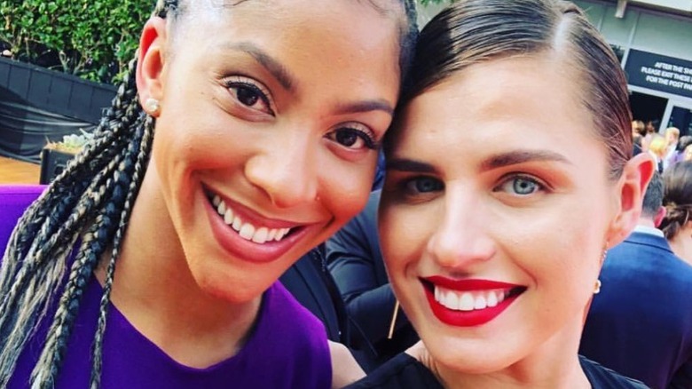 Anna Petrakova Candace Parker smiling selfie