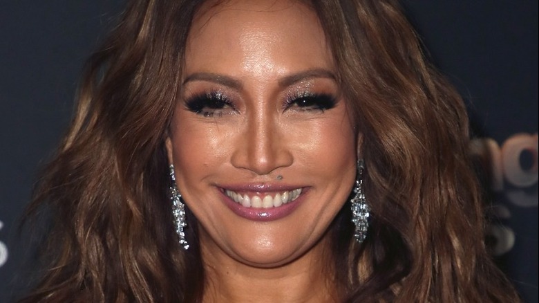 Carrie Ann Inaba brown smokey eye 