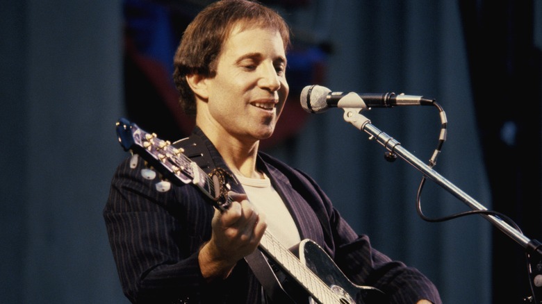 Paul Simon on stage