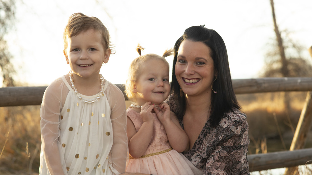 Shanann Watts, Bella, and Celeste in a family photo