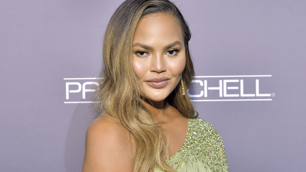 Chrissy Teigen on the red carpet