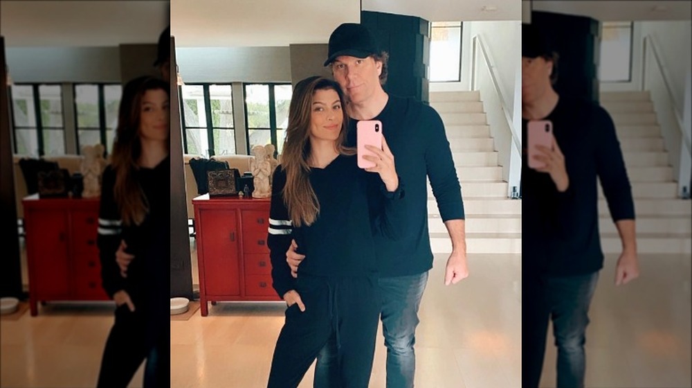 Kelsi Taylor and Dane Cook mirror selfie