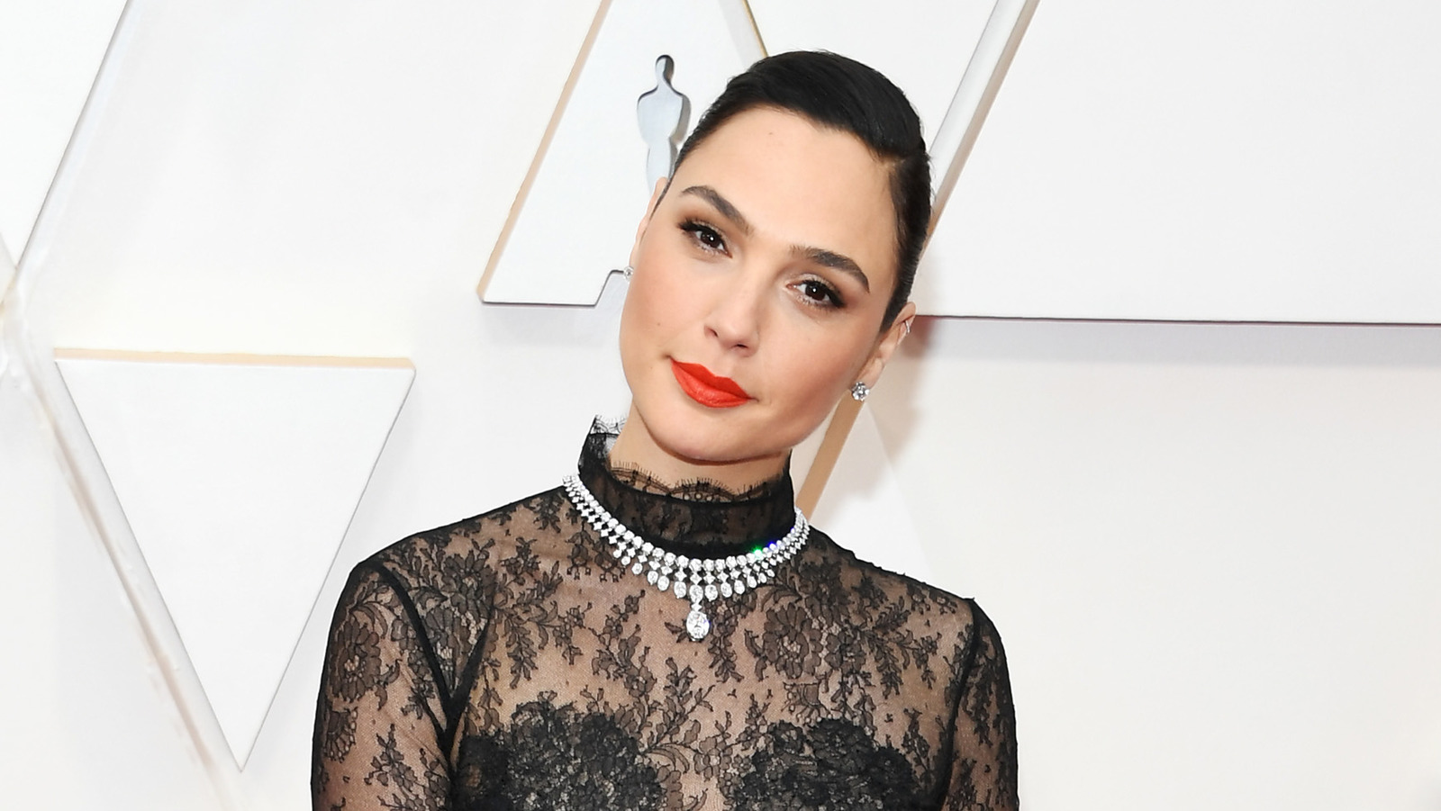 The Truth About Gal Gadot's "Cleopatra" Controversy