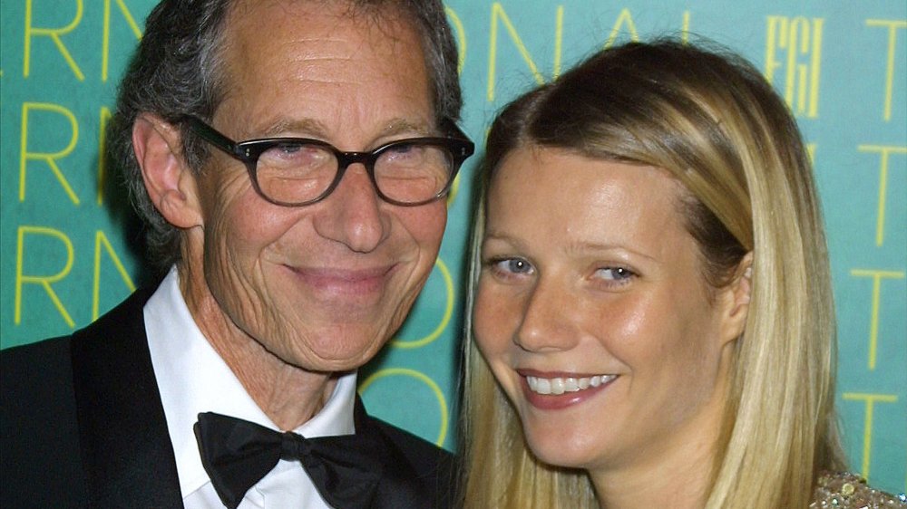 Gwyneth Paltrow Father Died In 2002 And Shes Never Been The Same 1592498634 
