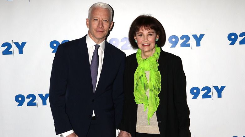Anderson Cooper and Gloria Vanderbilt posing