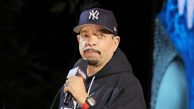 Ice-T Performing