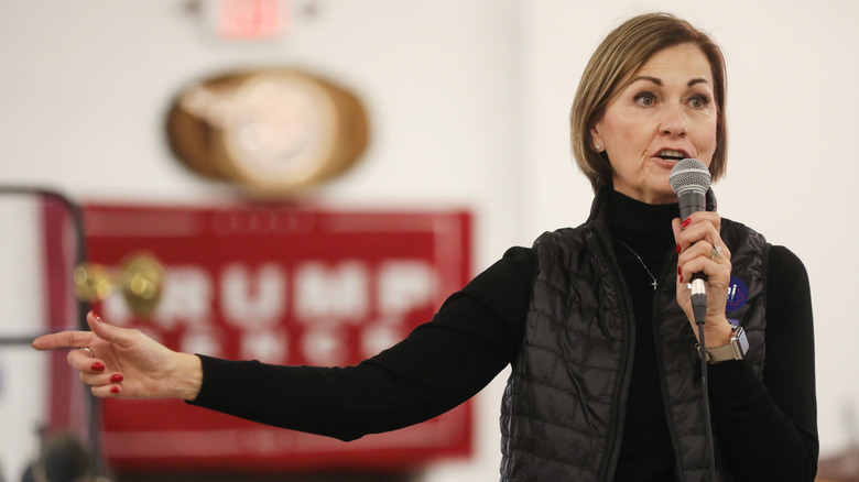 Iowa Gov. Kim Reynolds speaking at a campaign event for Senate candidate Sen. Joni Ernst