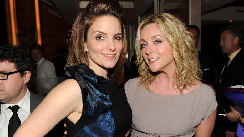 Tina Fey and Jane Krakowski posing