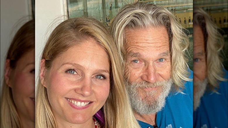 Isabelle Bridges and Jeff Bridges in a selfie