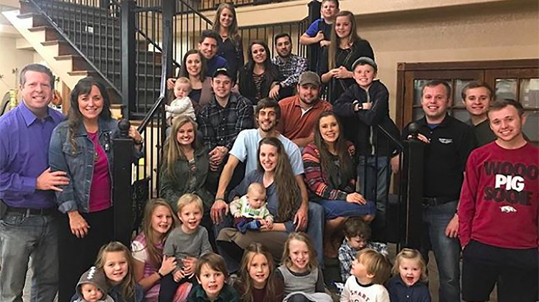 The whole Duggar family with spouses