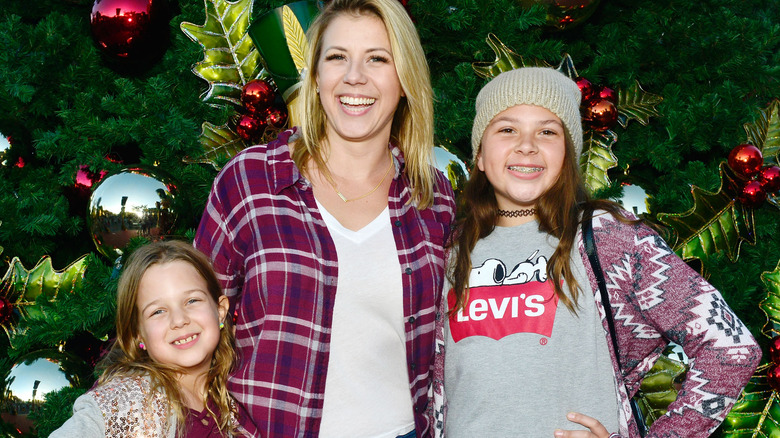 Jodie Sweetin with daughters Beatrix and Zoie