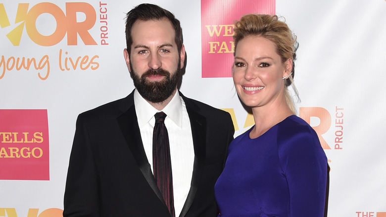 Josh Kelley, Katherine Heigl, both posing