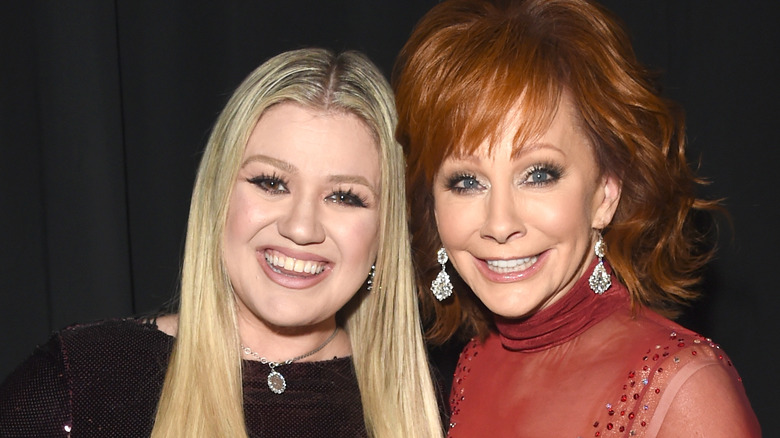 Kelly Clarkson and Reba McEntire