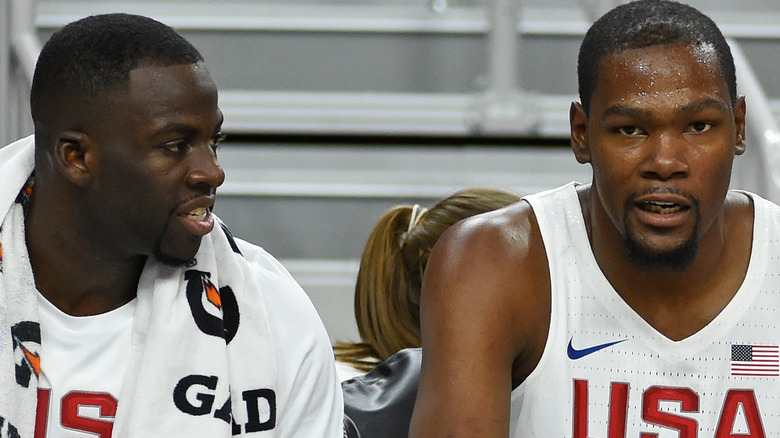 Draymond Green and Kevin Durant on the bench 