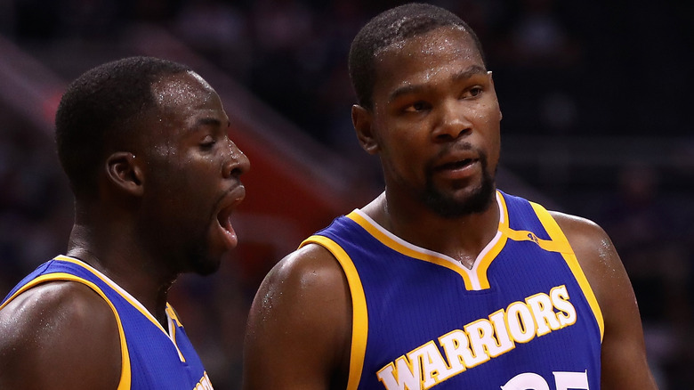 Draymond Green and Kevin Durant on the court together 