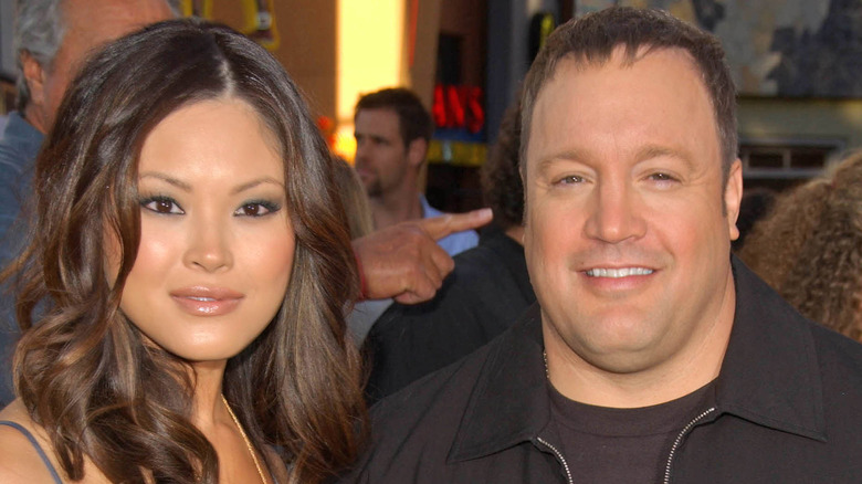 Steffiana de la Cruz and Kevin James posing