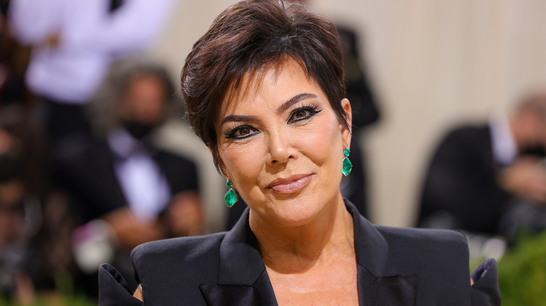 Kris Jenner Met Gala red carpet