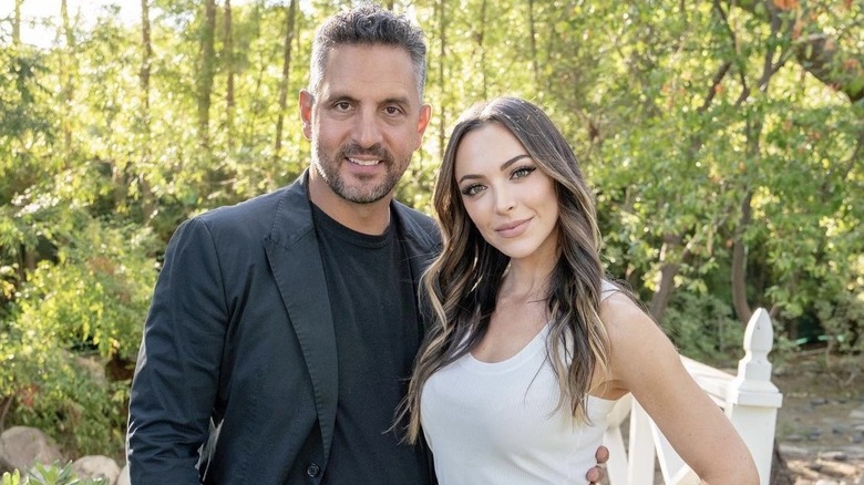 Mauricio Umansky and Farrah Aljudfrie smiling together 